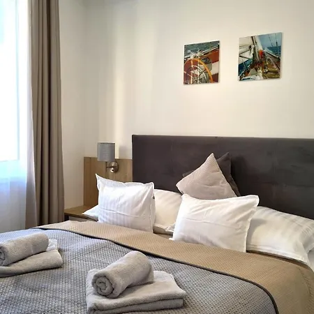 Apartmán Carbona 101, 307 *