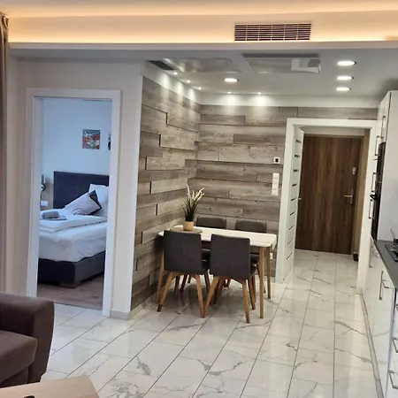 Carbona 101, 307 Hévíz