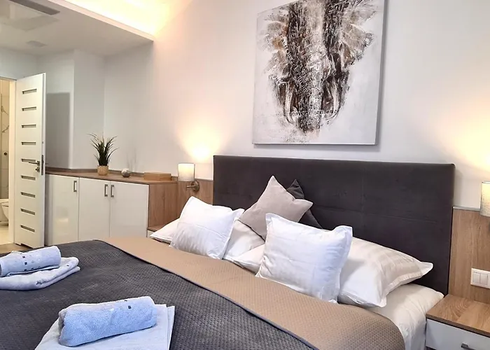 Apartment Carbona 101, 307 Heviz