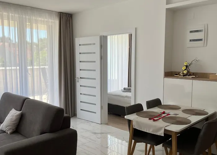 Carbona 101, 307 Apartment